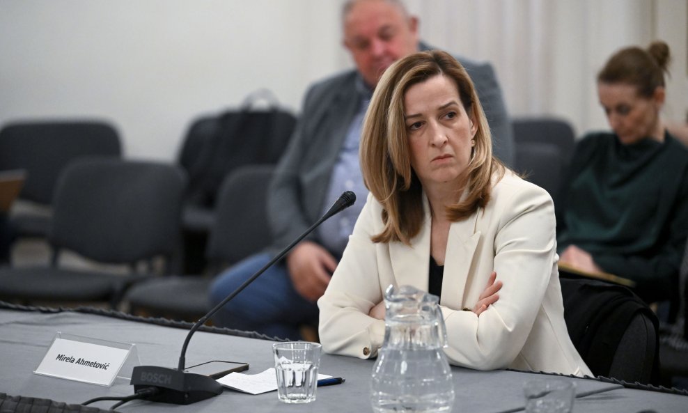Mirela Ahmetović