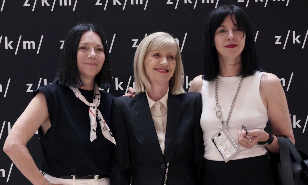 Danijela Trbović, Stela Stažić, i Nataša Trbović