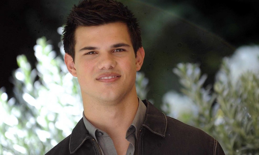 taylor lautner