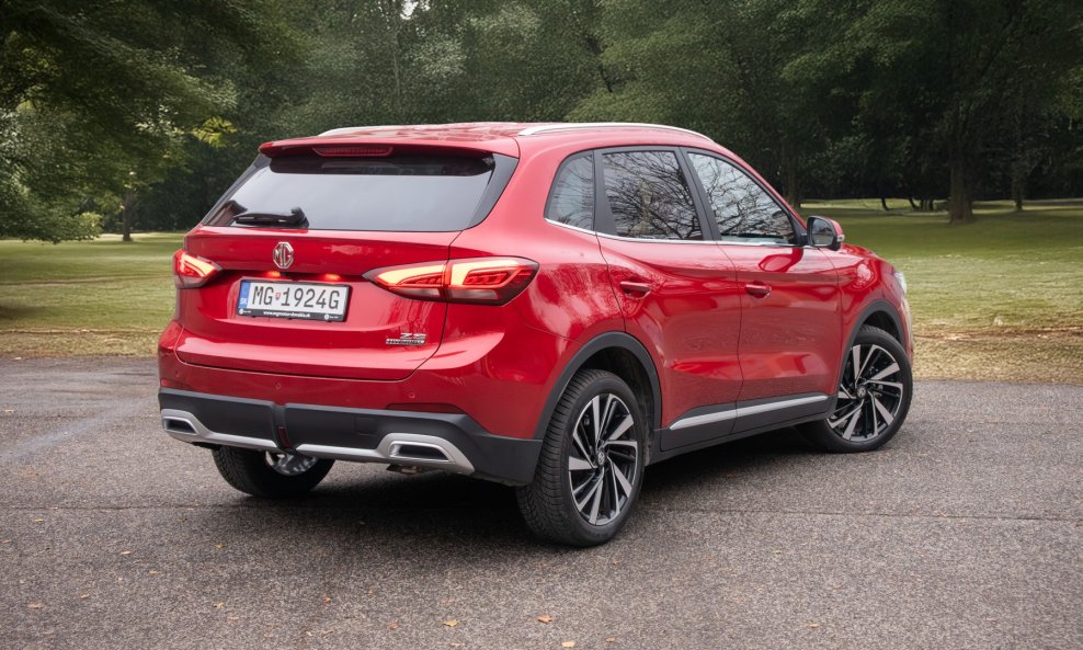 MG ZS