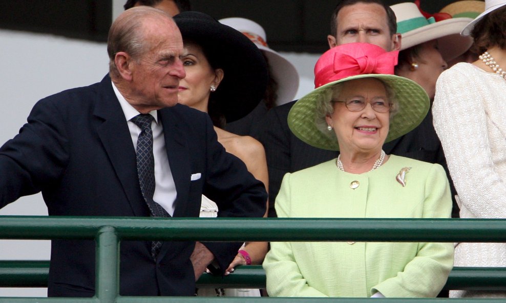 Kraljica Elizabeta i princ Phillip