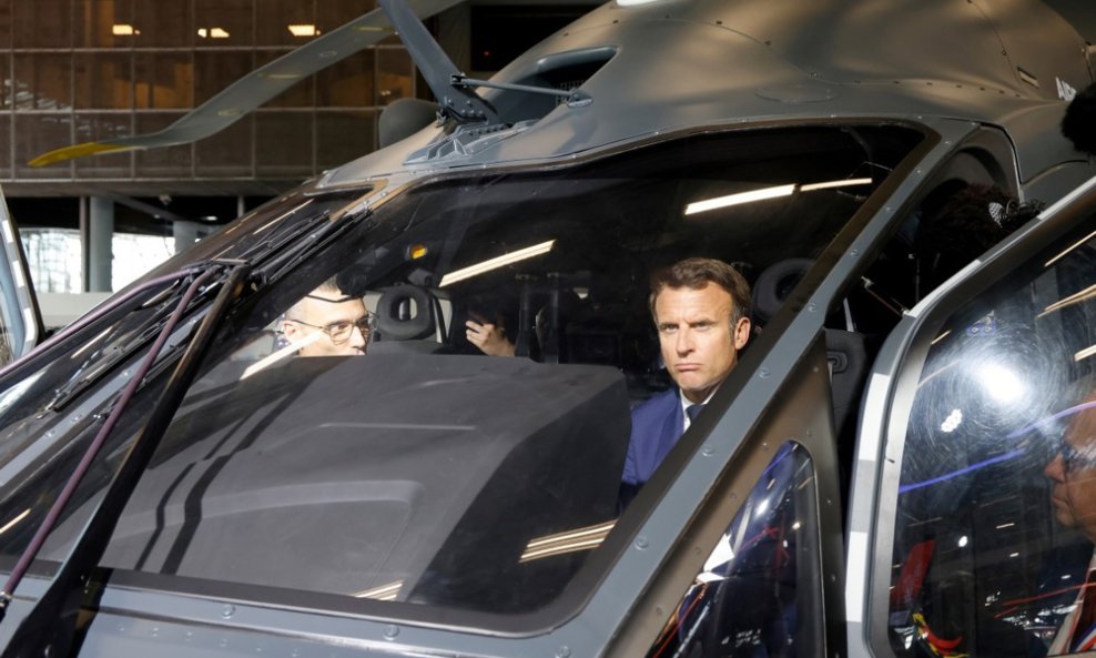 Emmanuel Macron na Eurosatoryu