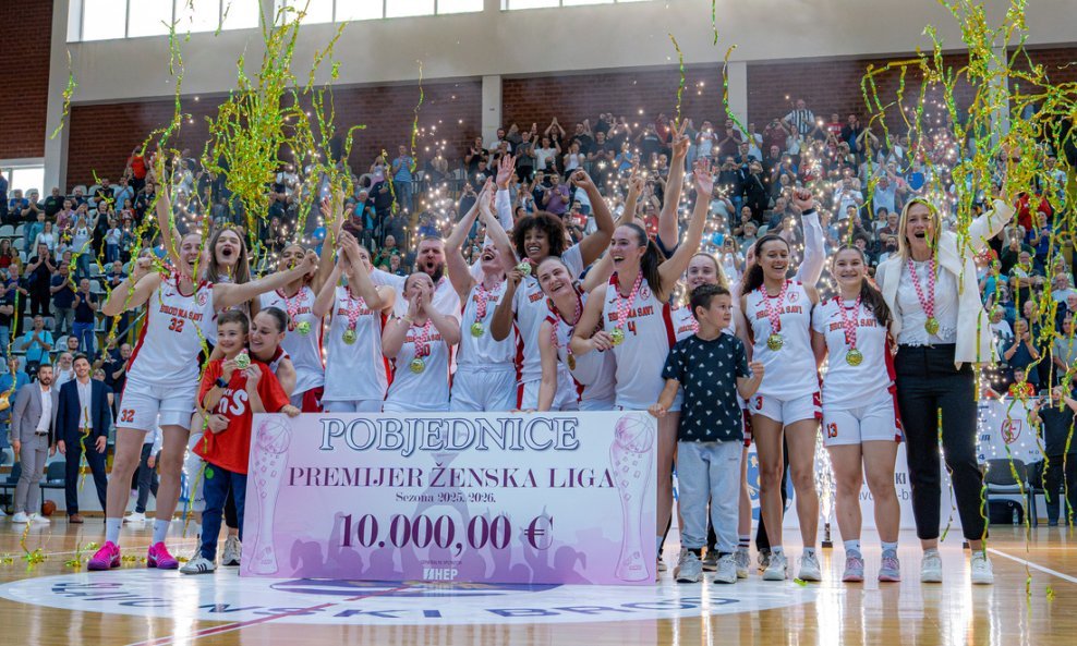 ŽKK Brod na Savi ovogodišnji je prvak Hrvatske, iako klub postoji tek 16 godina