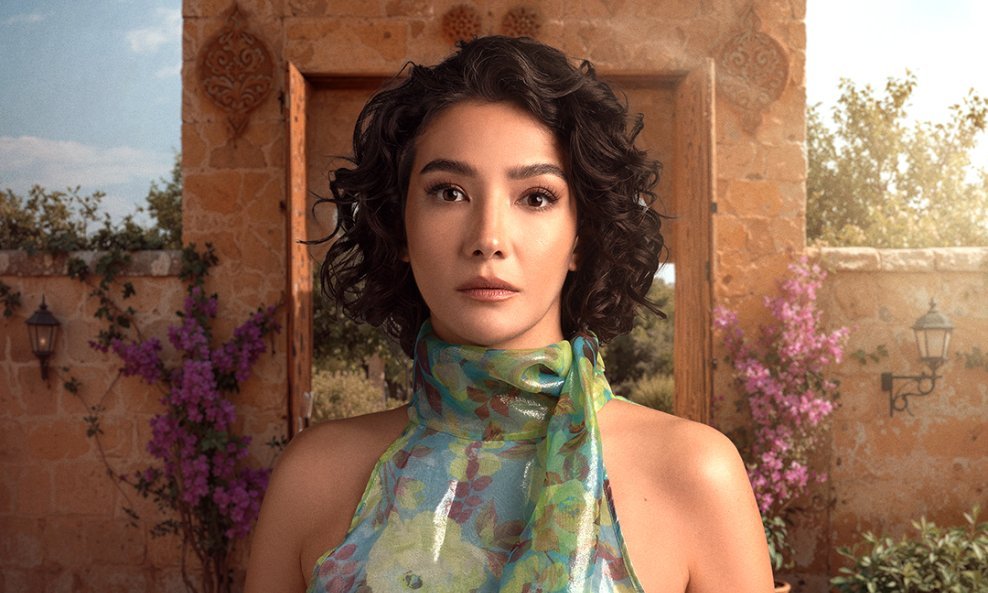 Aybüke Pusat
