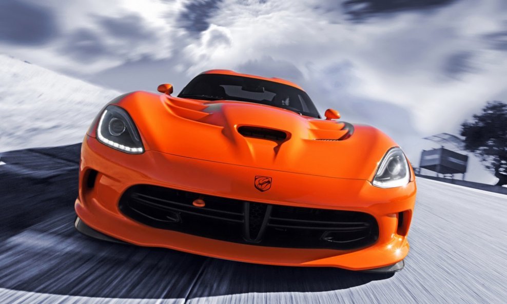 SRT-Viper-TA-2014-2[3]