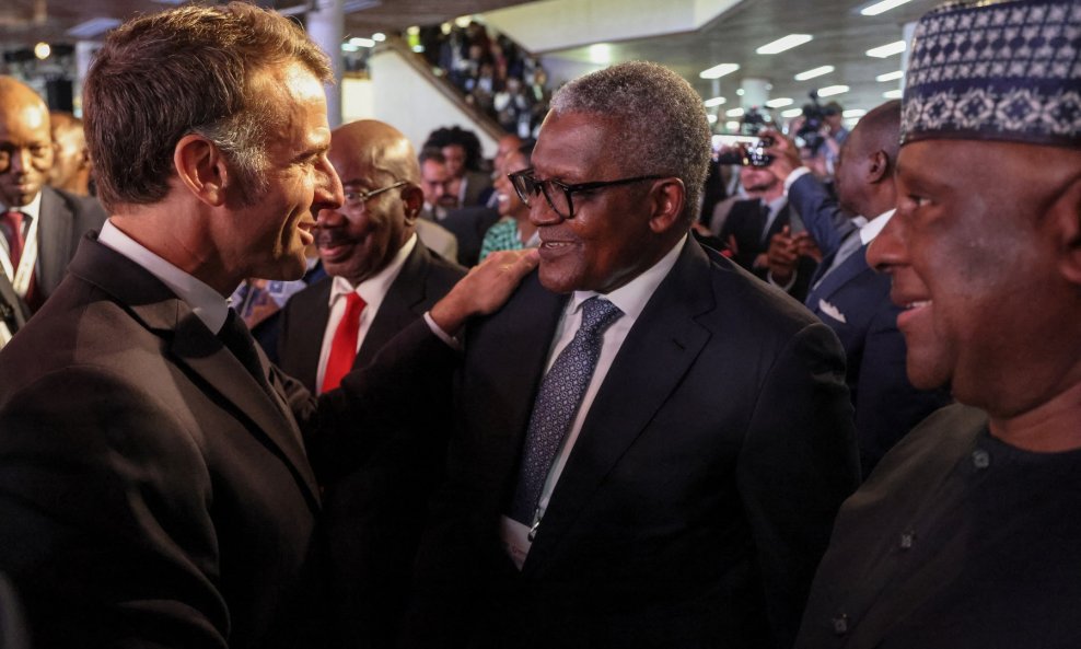 Emmanuel Macron i Aliko Dangote