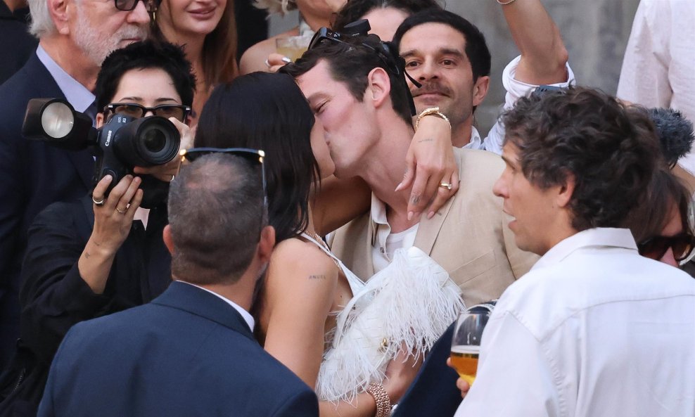 Dua Lipa i Callum Turner