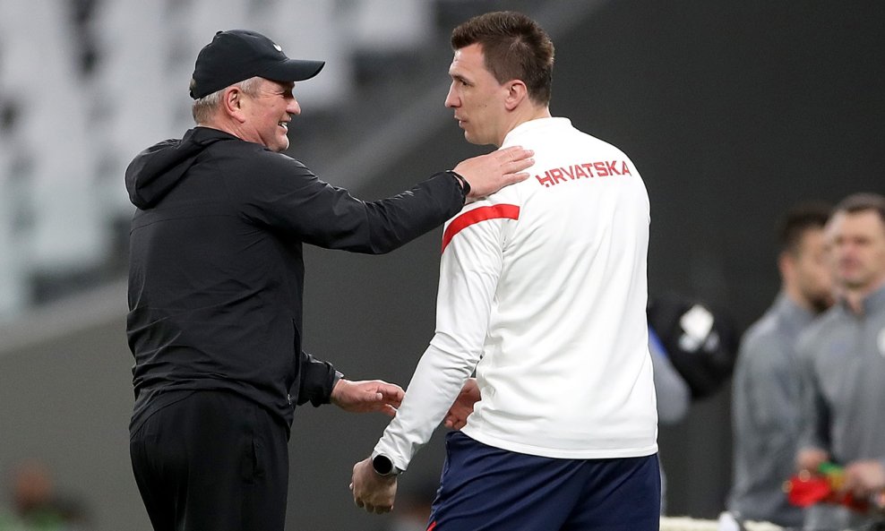 Matjaž Kek i Mario Mandžukić