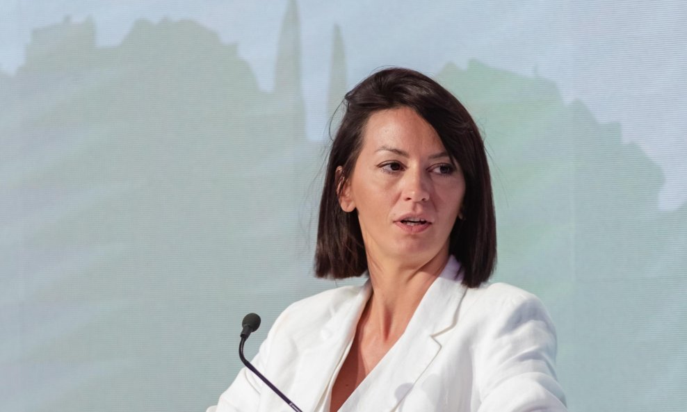 Ivana Paradžiković