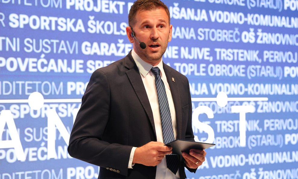 Tomislav Šuta slavi prvu godinu mandata