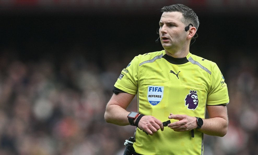 Michael Oliver