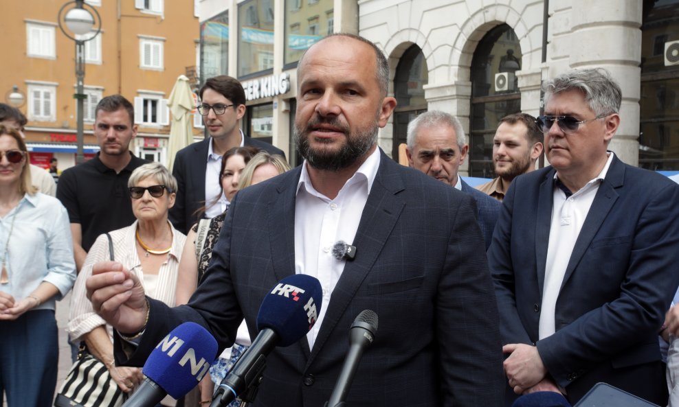 Siniša Hajdaš Dončić