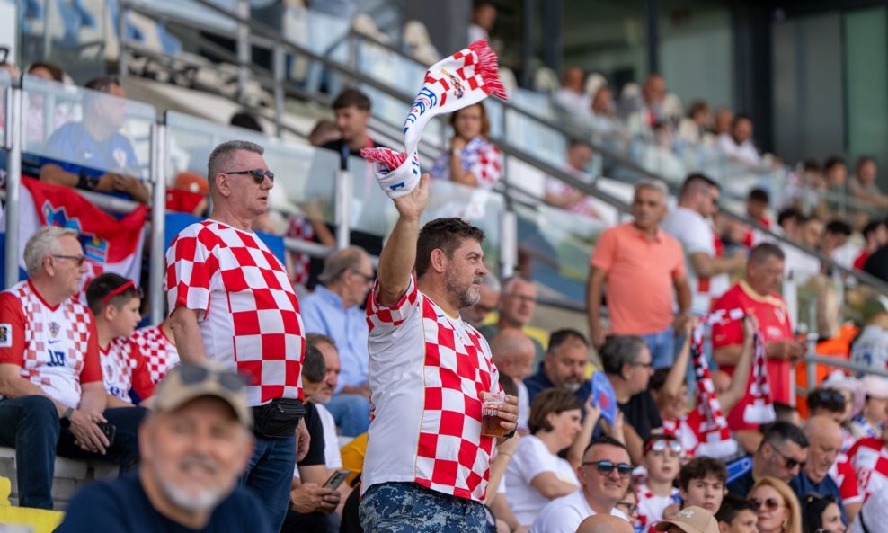 Hrvatski navijači