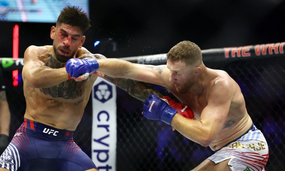 Ilia Topuria i Justin Gaethje