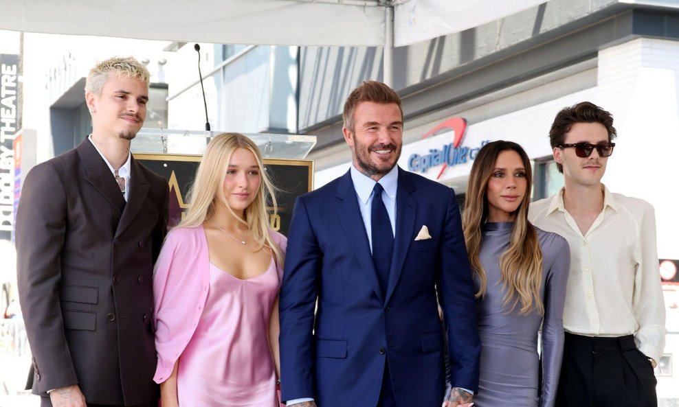 Romeo Beckham, Harper Beckham, David Beckham, Victoria Beckham, Cruz Beckham