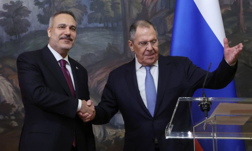 Hakan Fidan i Sergej Lavrov