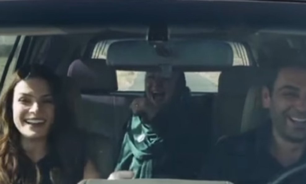 Scena na snimaju serije 'Daleki grad'