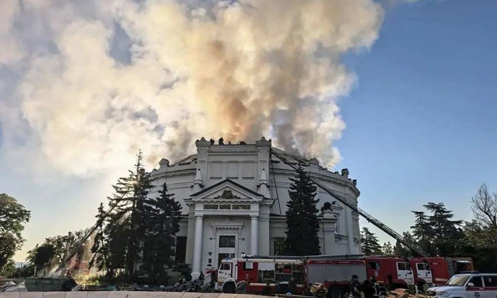 Krim - napad dronom na muzej