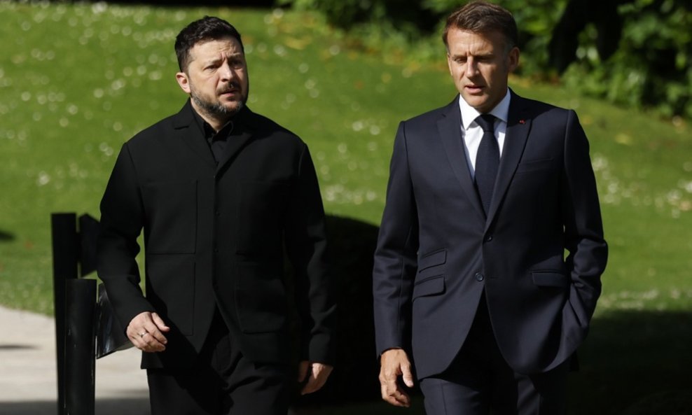 Volodimir Zelenski i Emmanuel Macron
