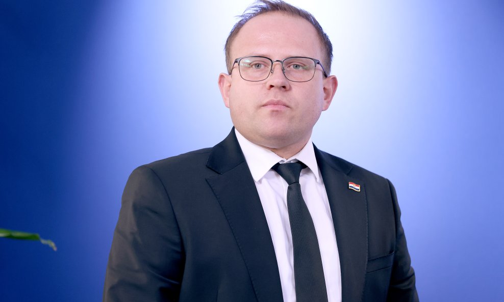Mladen Barać