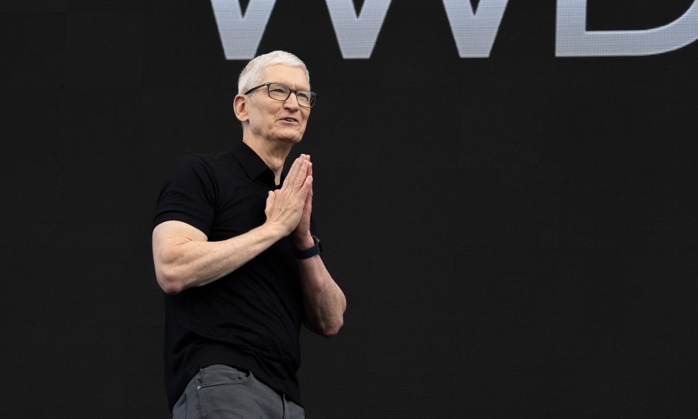 Tim Cook