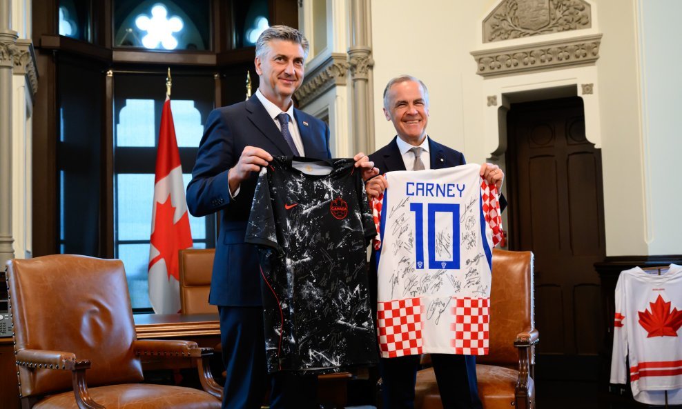 Plenković se sastao s Carneyjem