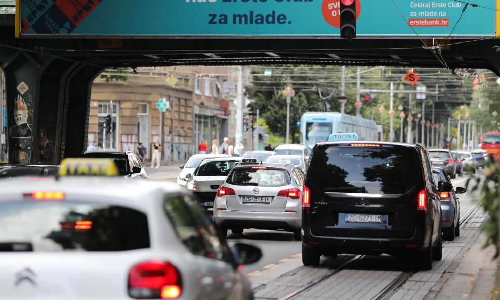 Savska cesta