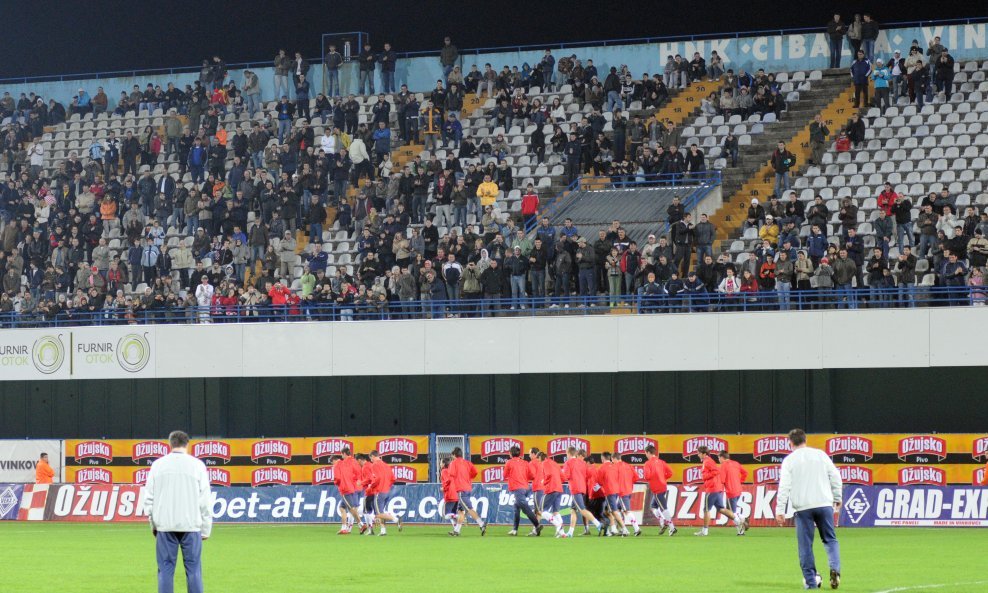 Vinkovci stadion Cibalia