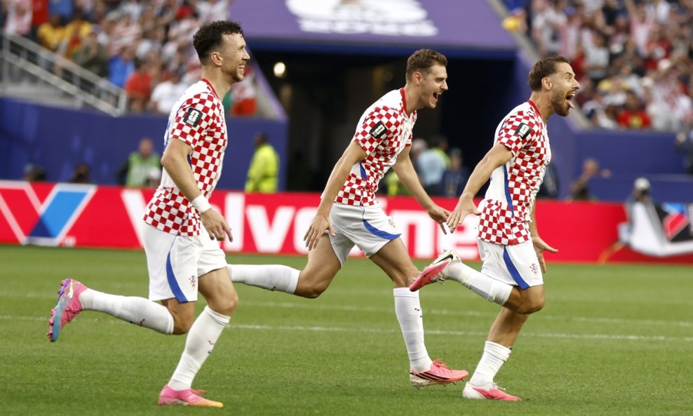 Nikola Vlašić zabio je za pobjedu Hrvatske 2:1