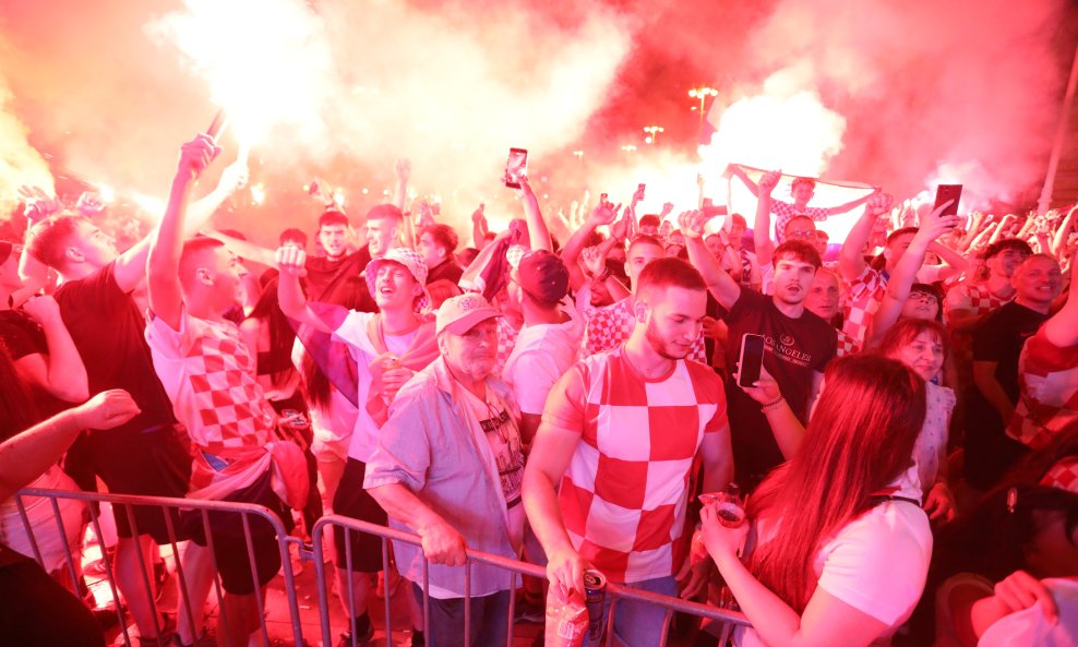 Gledanje utakmice Hrvatska i Gana u Zagrebu