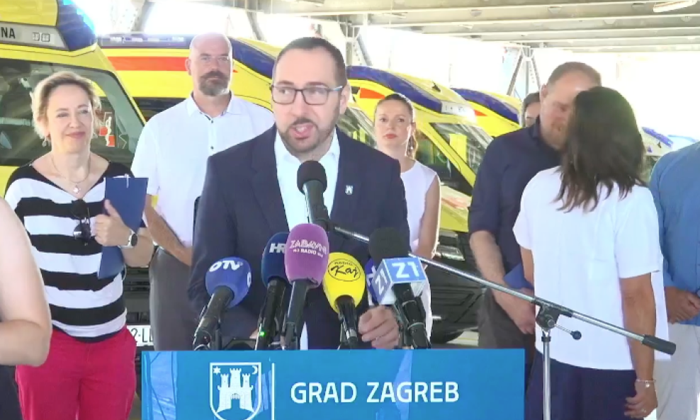 Tomislav Tomašević predstavlja nova vozila Hitne pomoći u Zagrebu