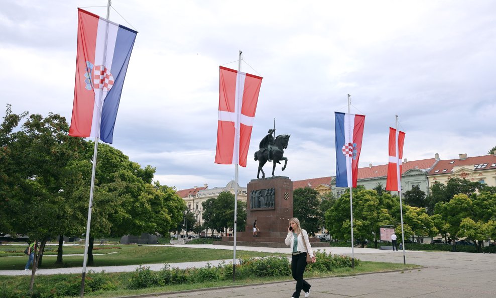 Zastave Suverenog malteškog reda u Zagrebu