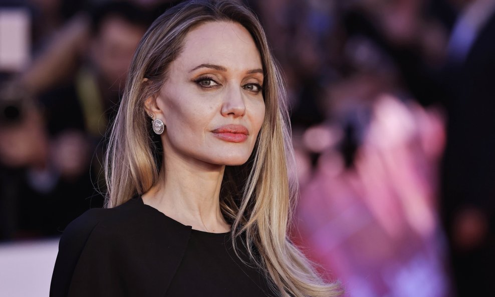 Angelina Jolie