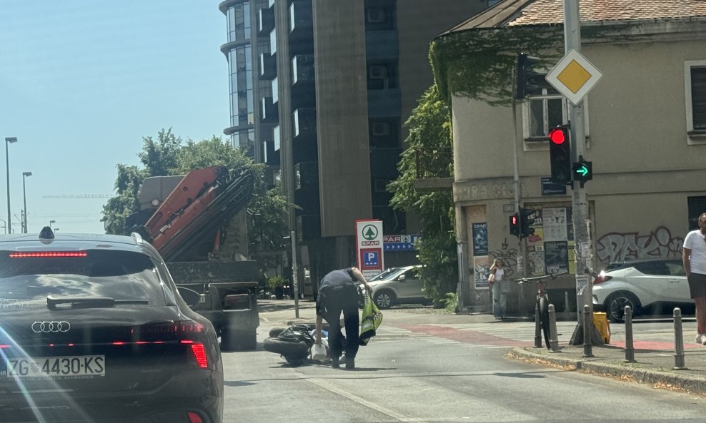 Prometna nesreća u Zagrebu