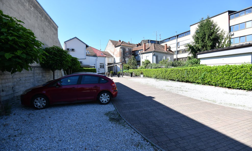 Parkiralište na kojem je došlo do pucnjave