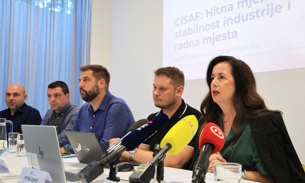 Zagreb: Održan medijski brifing HUP-a pod nazivom 'Cijena električne energije za gospodarstvo'