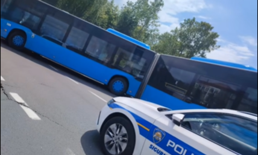 Snimka ovog autobusa brzo se proširila