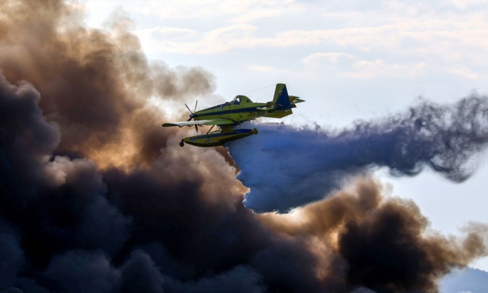 Air Tractor