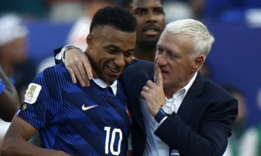 Kylian Mbappe i Didier Deschamps Francuska