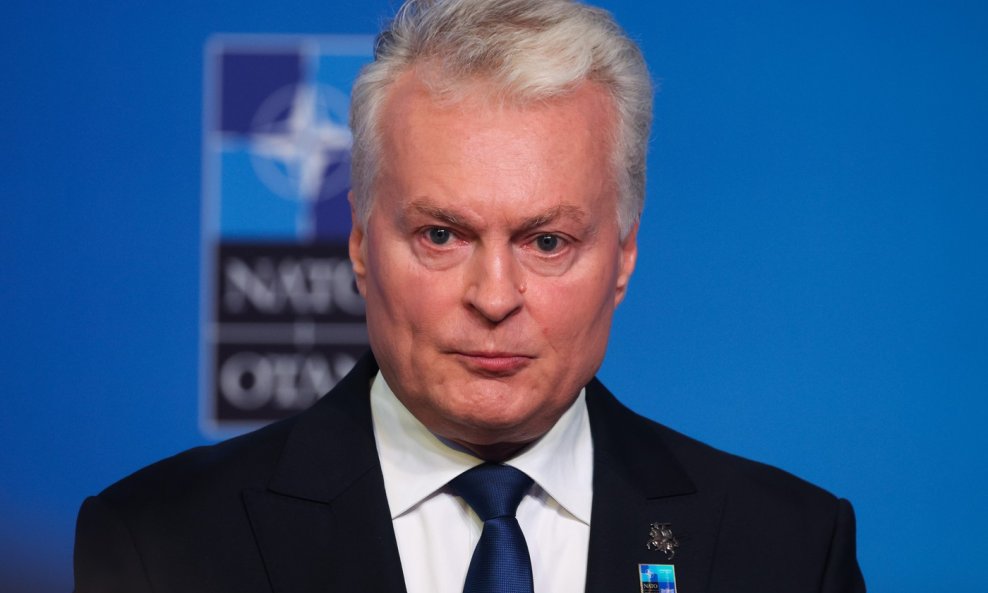 Gitanas Nauseda