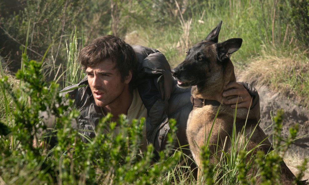 Jacob Elordi u sceni filma 'Psi pod zvijezdama'