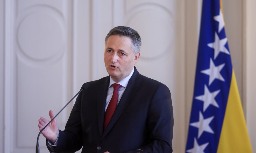 Denis Bećirović