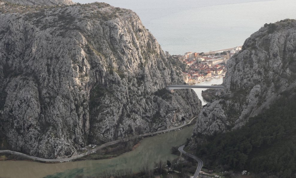 Most Cetina