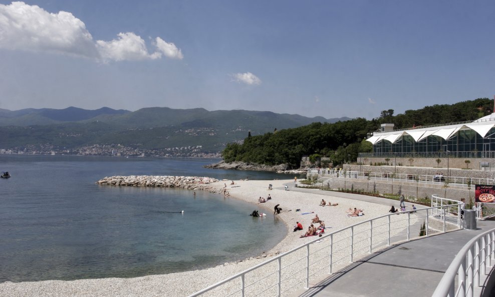 kantrida-plaza ploce (6)