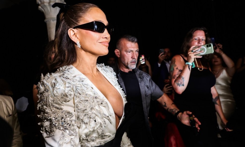 Jennifer Lopez