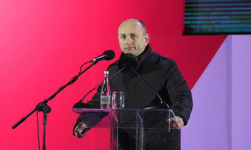 Milan Knežević