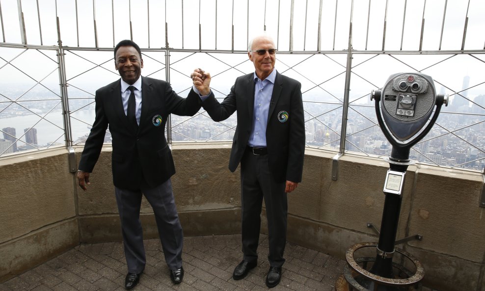 Pele