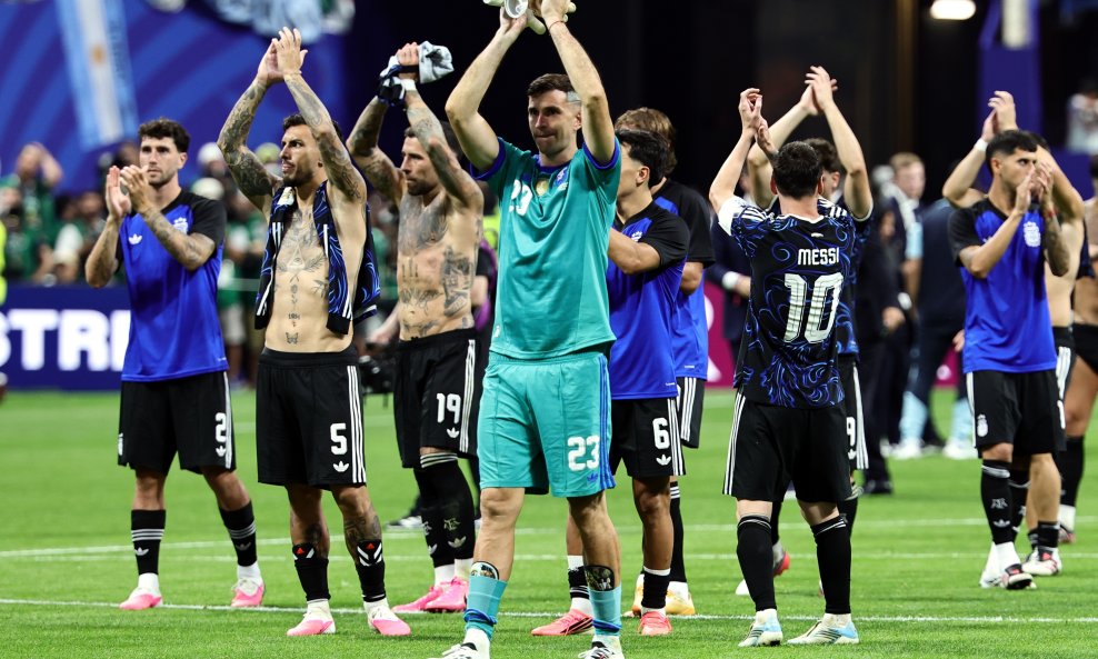 Argentinska nogometna reprezentacija