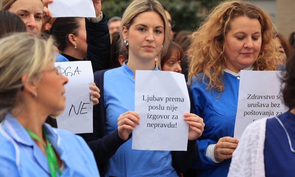 Raniji prosvjed medicinskih djelatnika KBC Zagreb 2024. godine