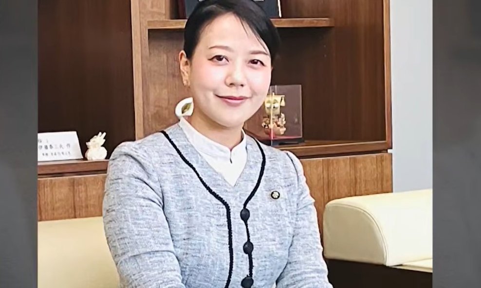 Shoko Kawata, gradonačelnica koja je uzela porodiljni tijekom mandata, zbog čega je u Japanu buknula rasprava